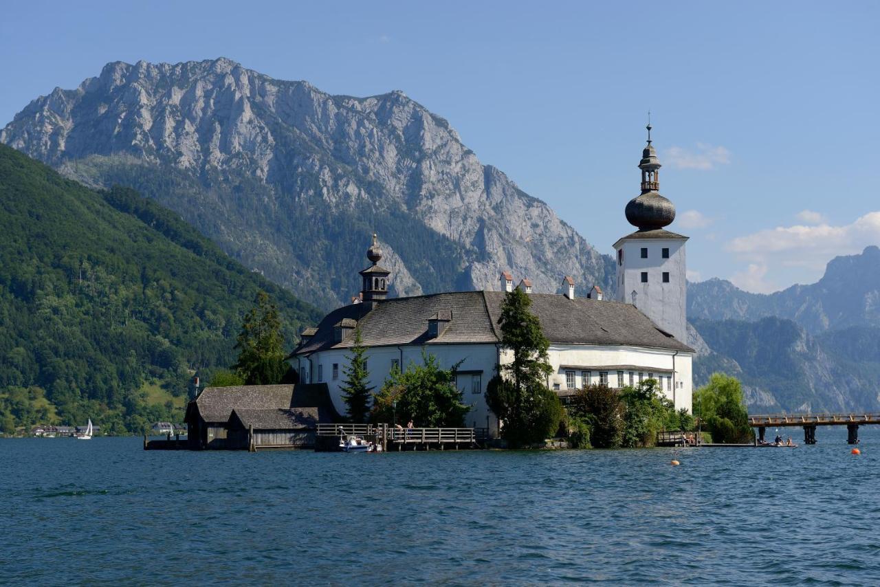 Boutiquehotel Zum Goldenen Hirschen Gmunden Extérieur photo