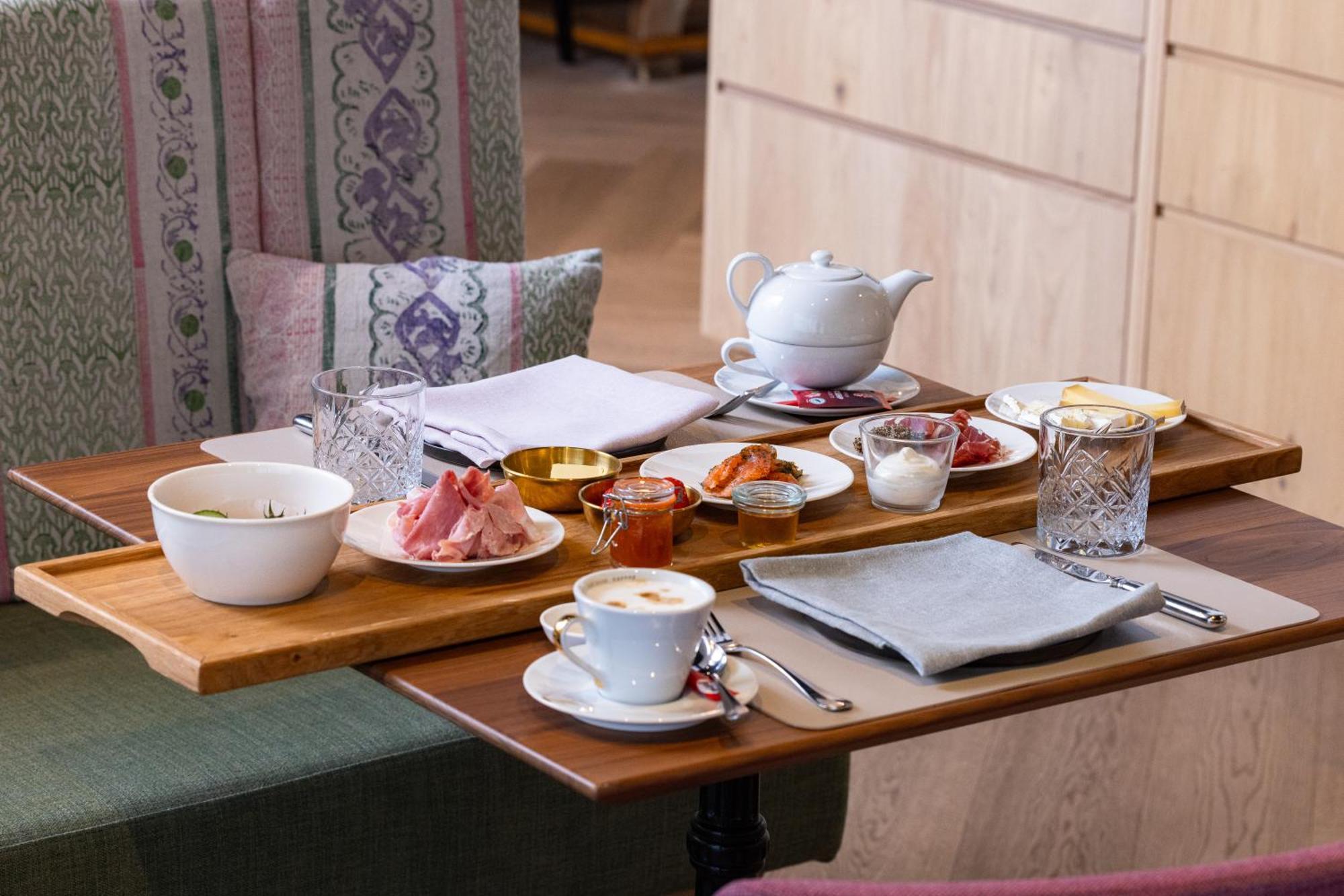 Boutiquehotel Zum Goldenen Hirschen Gmunden Extérieur photo