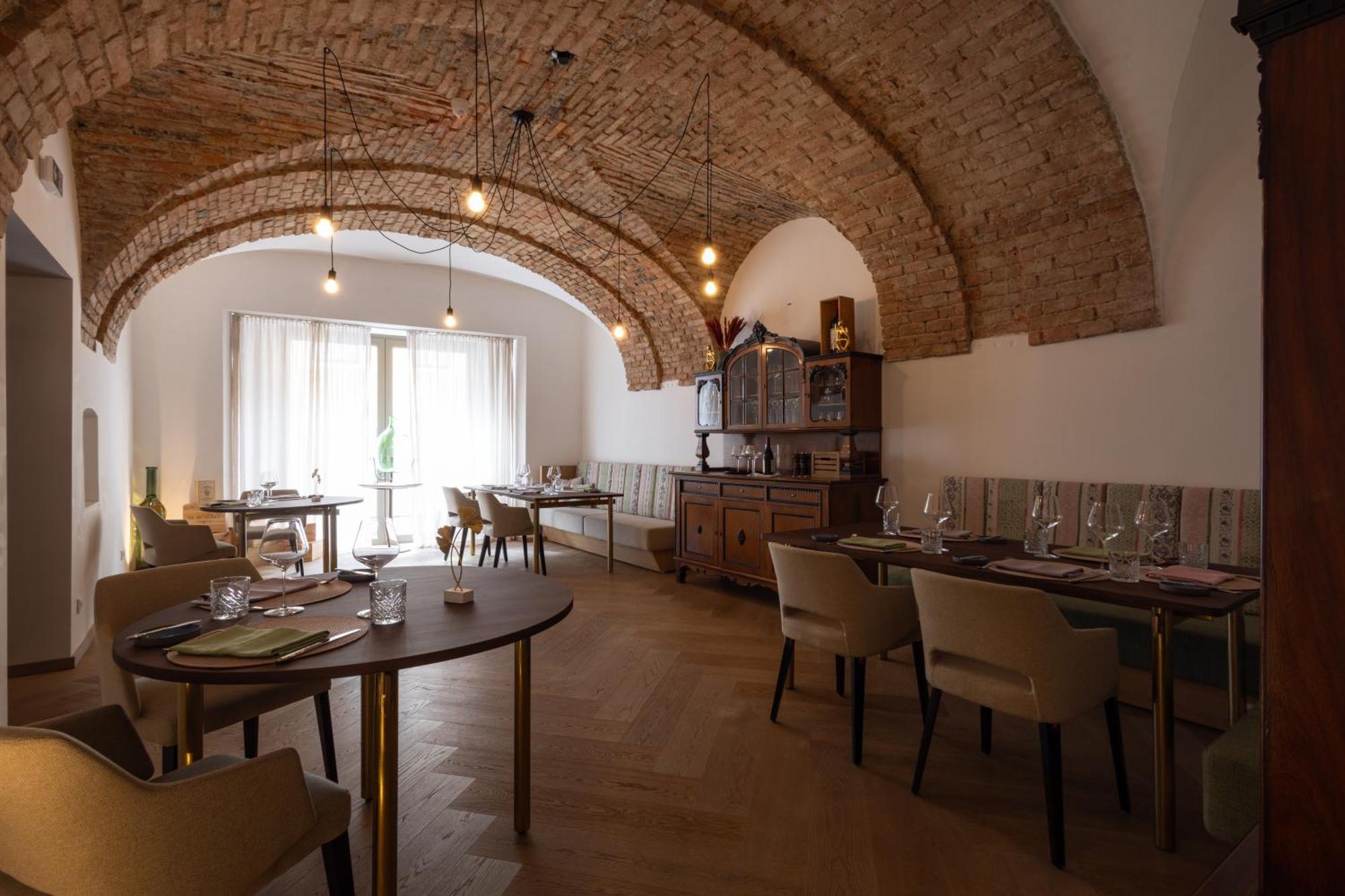 Boutiquehotel Zum Goldenen Hirschen Gmunden Extérieur photo