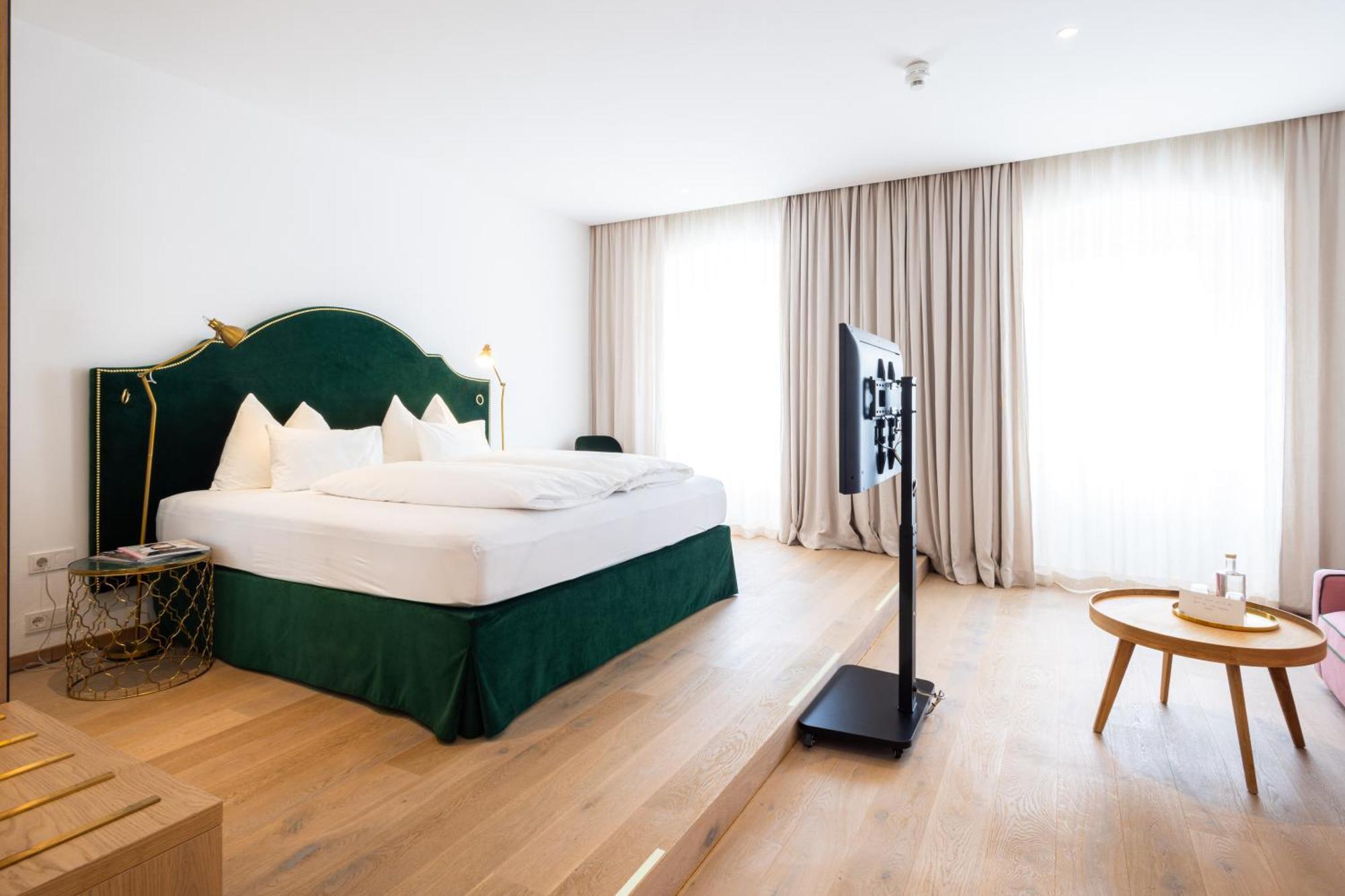 Boutiquehotel Zum Goldenen Hirschen Gmunden Extérieur photo